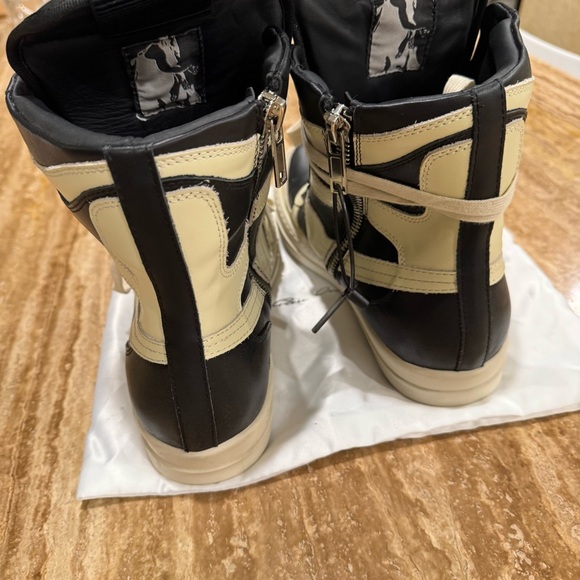 Rick Owens Black and Cream High-Top Sneakers - Picture 3 of 9